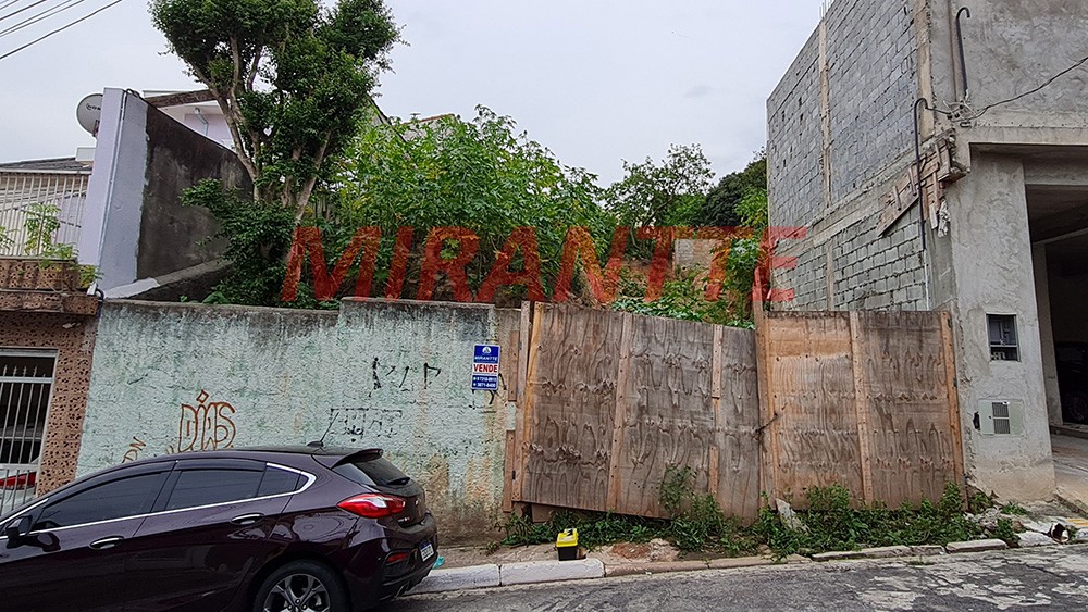 Terreno de 520m² em Chora Menino