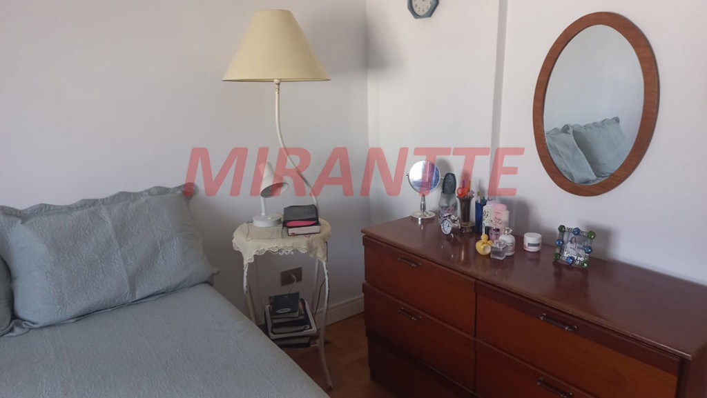 Apartamento com 3 quartos em Santana