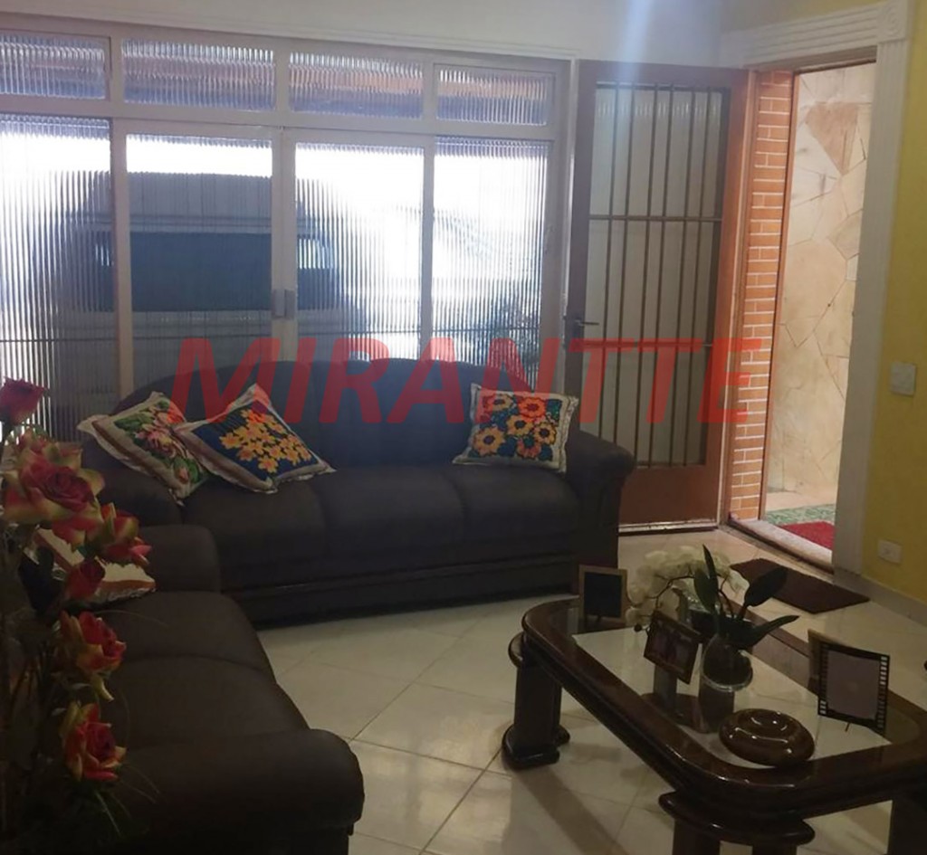 Sobrado de 152m² com 2 quartos em Vila Galvão