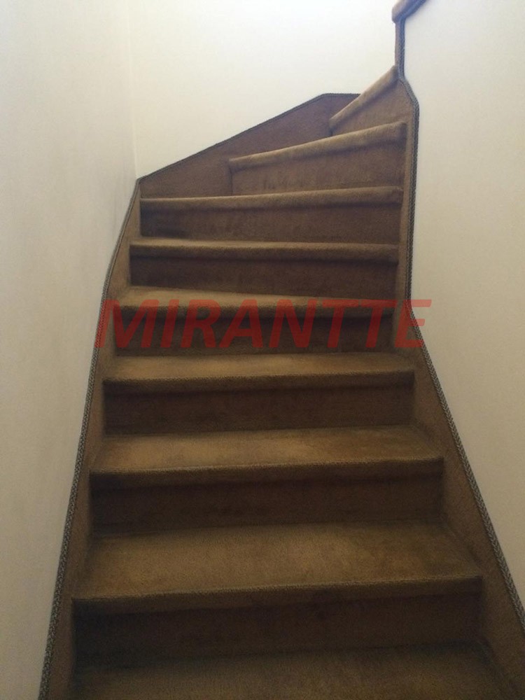 Sobrado de 152m² com 2 quartos em Vila Galvão