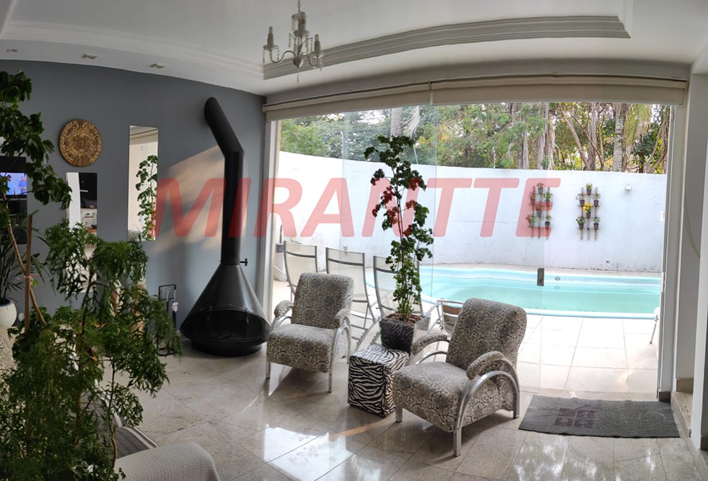 Sobrado de 400m² em Jardim Santa Helena