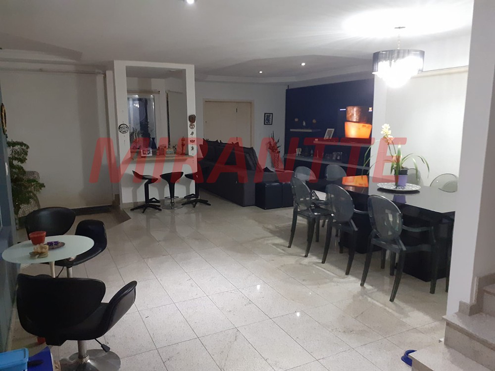 Sobrado de 400m² em Jardim Santa Helena