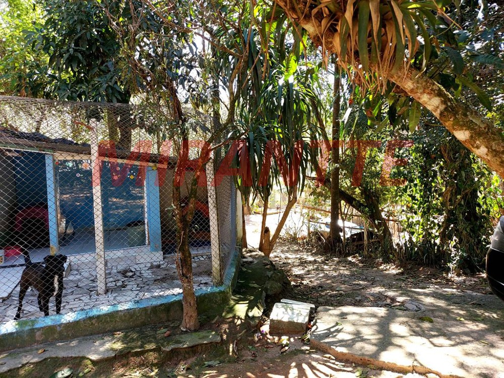 Chácara de 330m² com 2 quartos em Serra da Cantareira