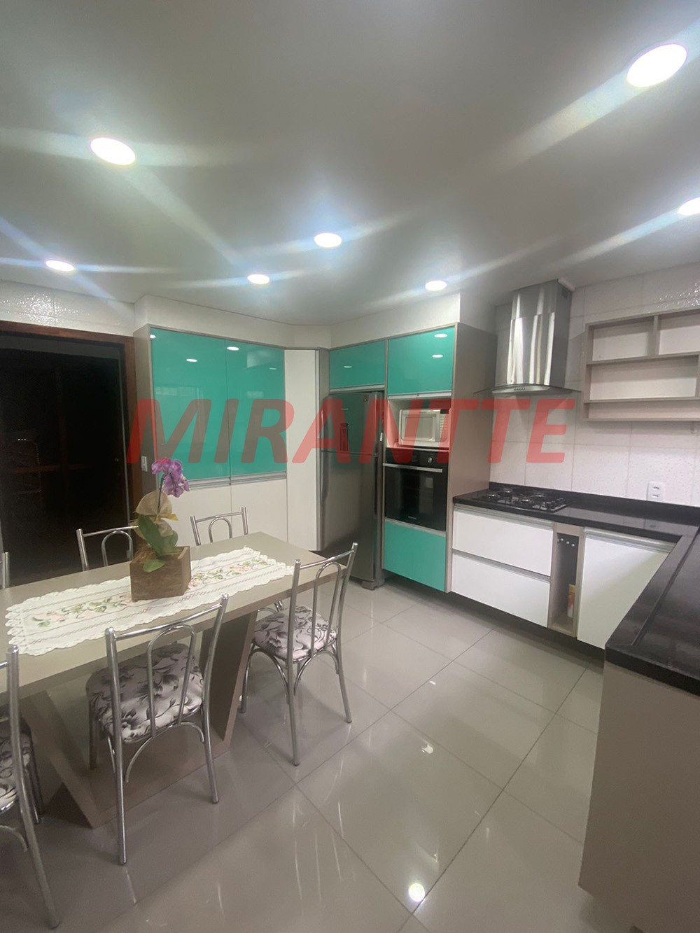 Casa terrea de 186m² com 5 quartos em Lauzane Paulista