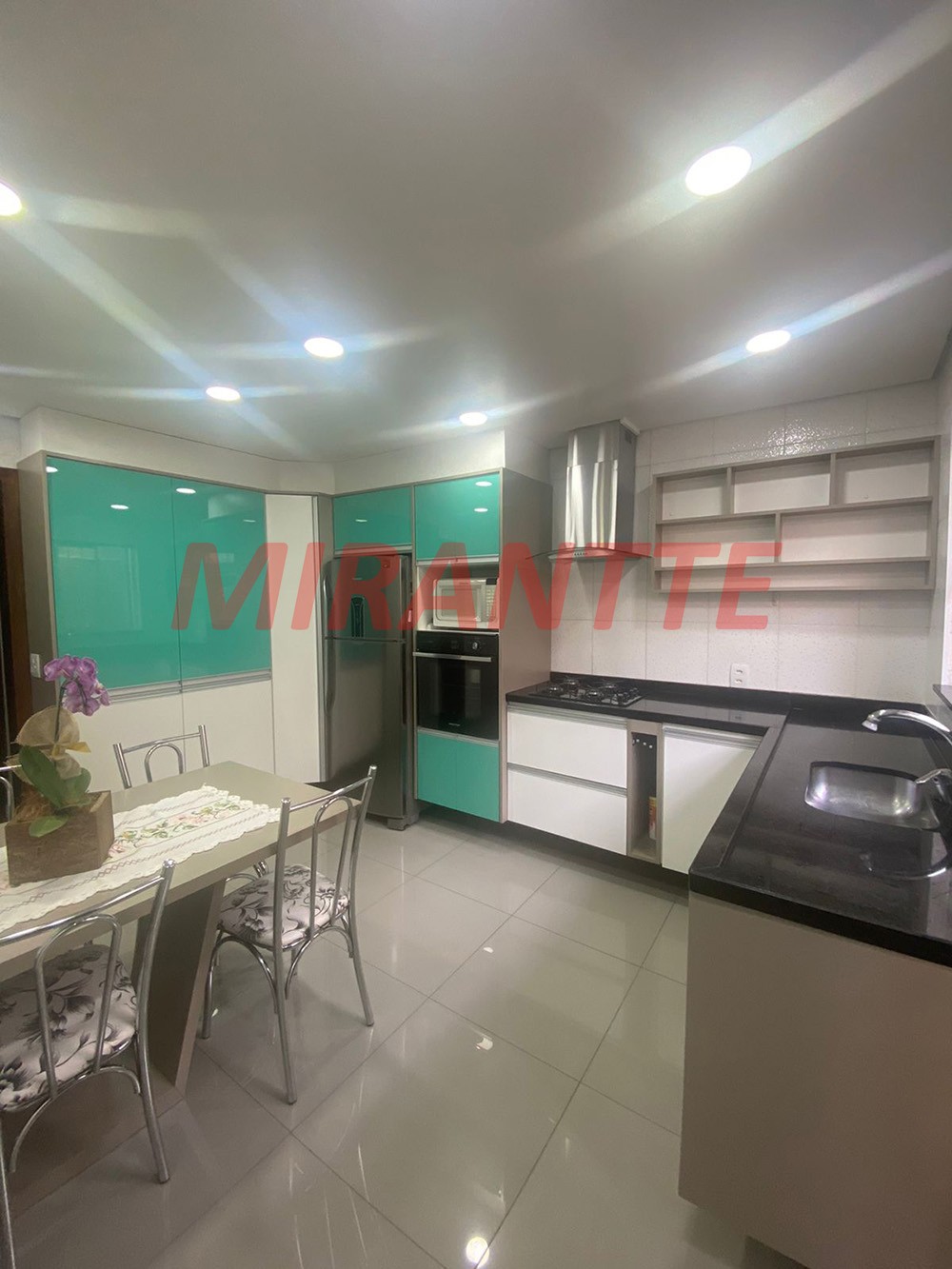 Casa terrea de 186m² com 5 quartos em Lauzane Paulista
