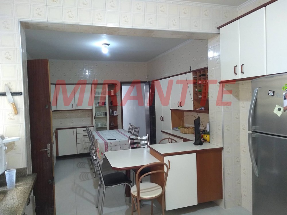 Sobrado de 160m² com 3 quartos em Lauzane Paulista