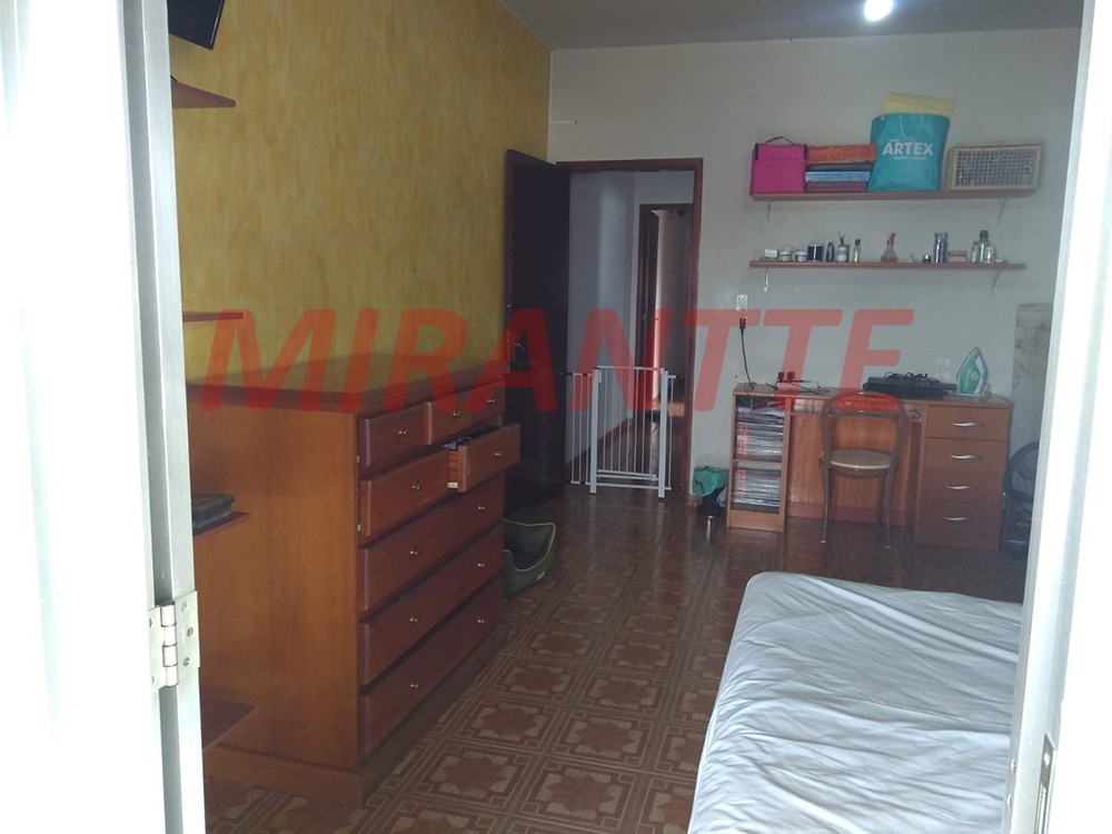 Sobrado de 160m² com 3 quartos em Lauzane Paulista