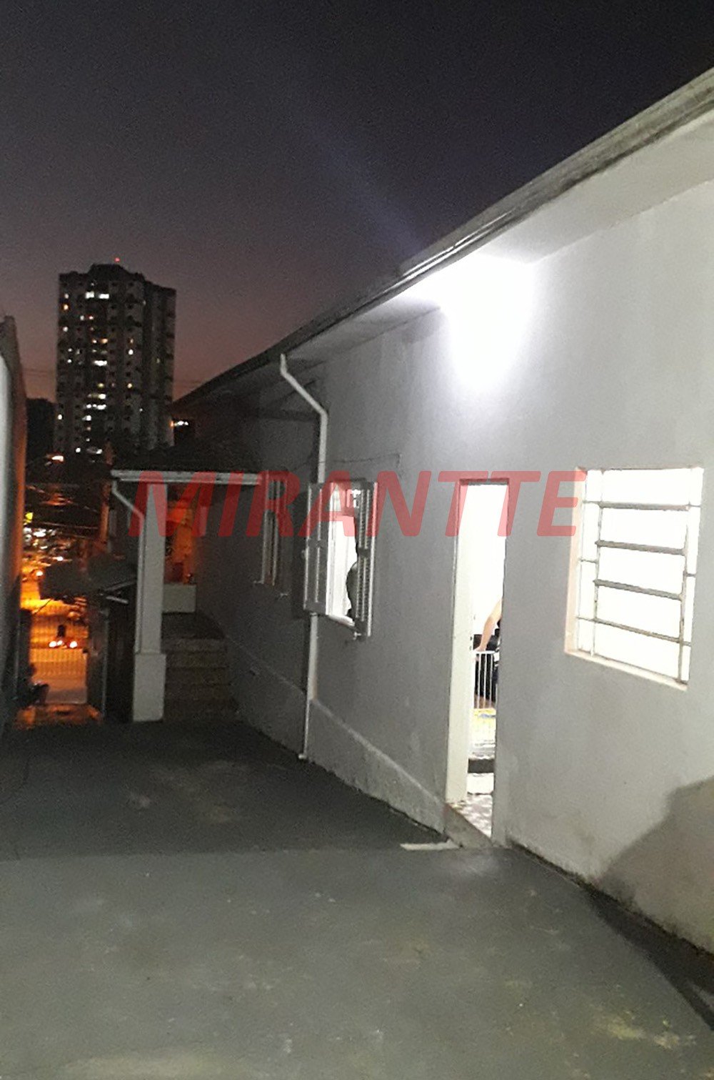 Sobrado de 500m² com 4 quartos em Parada Inglesa