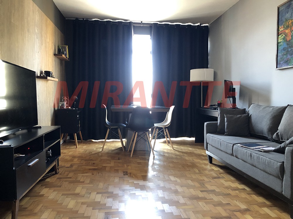 Apartamento de 78m² com 2 quartos em Santana