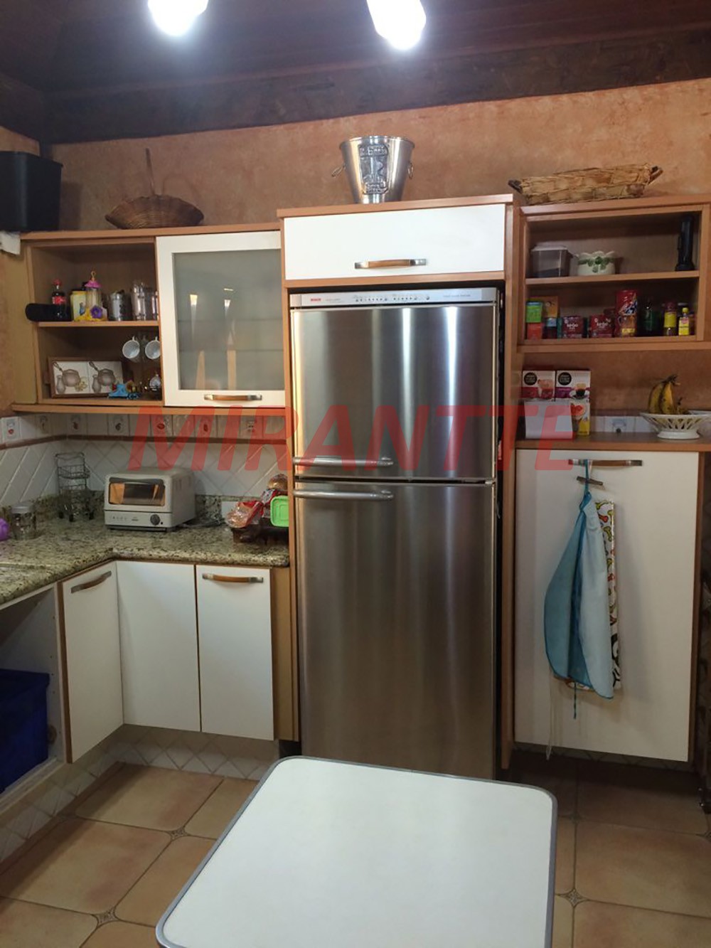 Sobrado de 350m² com 4 quartos em Serra da Cantareira