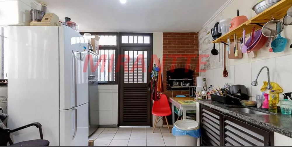 Sobrado de 193m² com 4 quartos em Vila Maria Alta