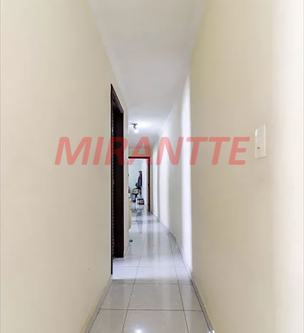 Sobrado de 193m² com 4 quartos em Vila Maria Alta
