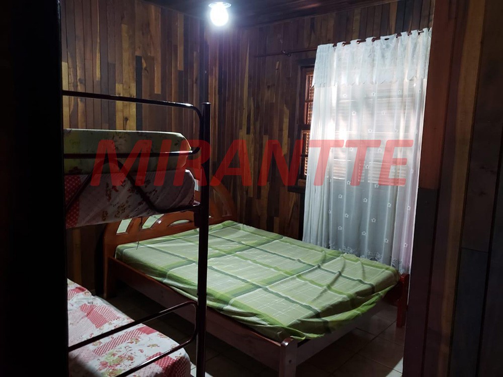ChÁcara com 4 quartos em Maracanã