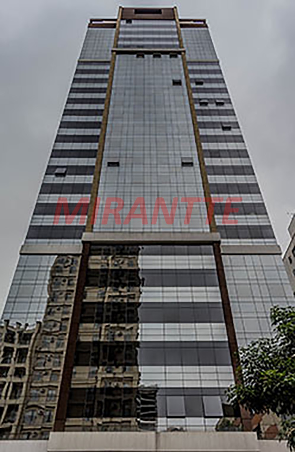 Comercial de 100m² em Santa Cecilia