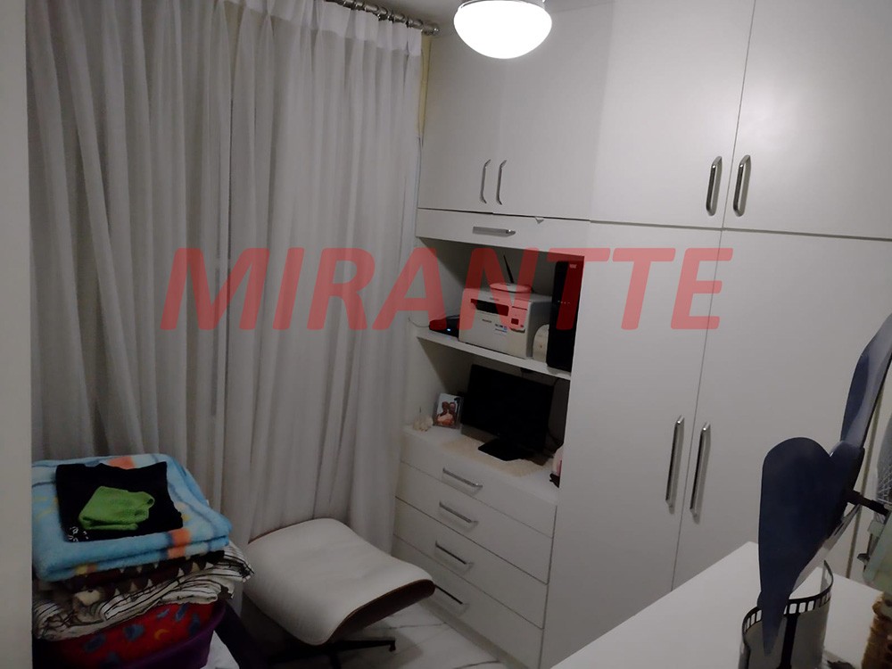 Sobrado de 135m² com 3 quartos em Parque Vitória