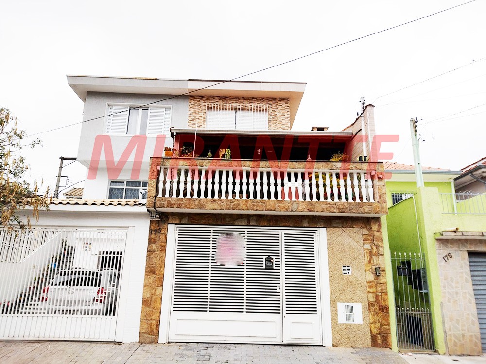 Sobrado de 135m² com 3 quartos em Parque Vitória
