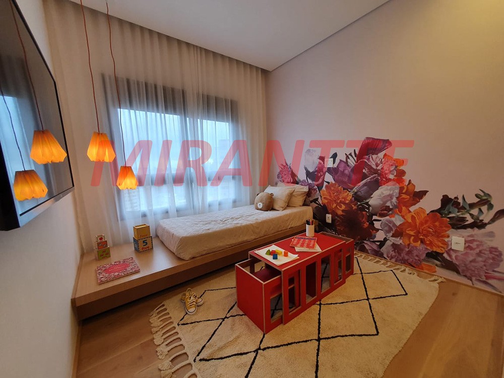 Apartamento com 4 quartos em Vila Nova Conceição