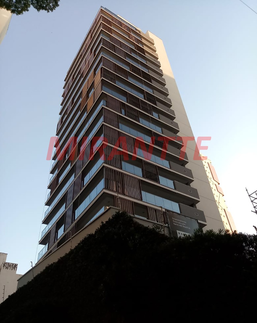 Apartamento com 4 quartos em Vila Nova Conceição