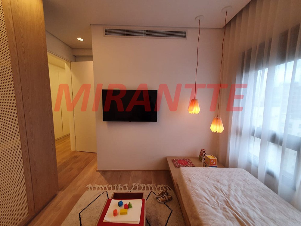 Apartamento com 4 quartos em Vila Nova Conceição
