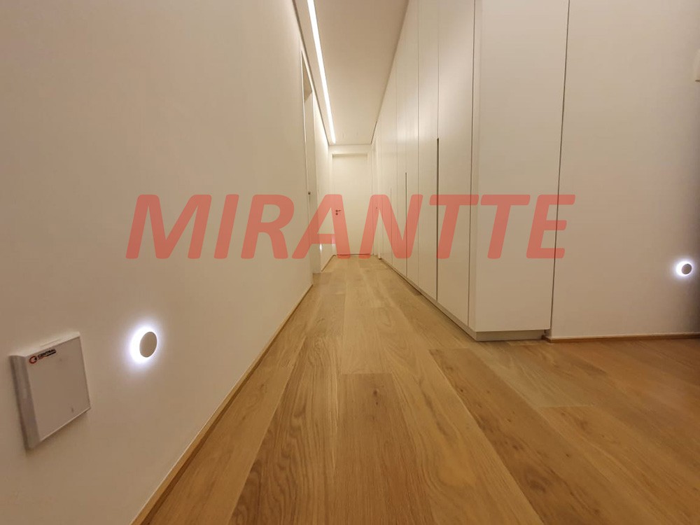 Apartamento com 4 quartos em Vila Nova Conceição