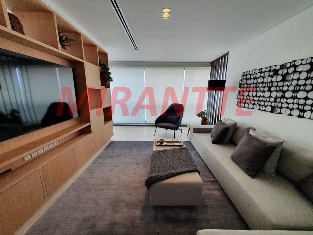 Apartamento com 4 quartos em Vila Nova Conceição