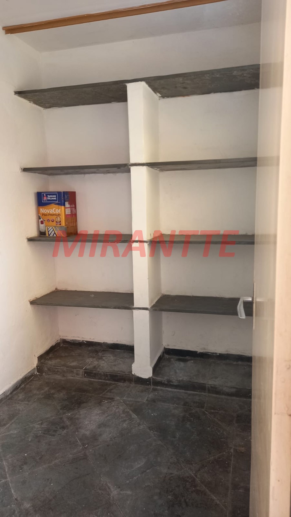 Sobrado com 4 quartos em Vila Irmaos Arnoni