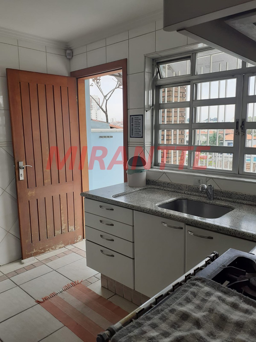 Sobrado de 296m² com 6 quartos em Jardim São Paulo