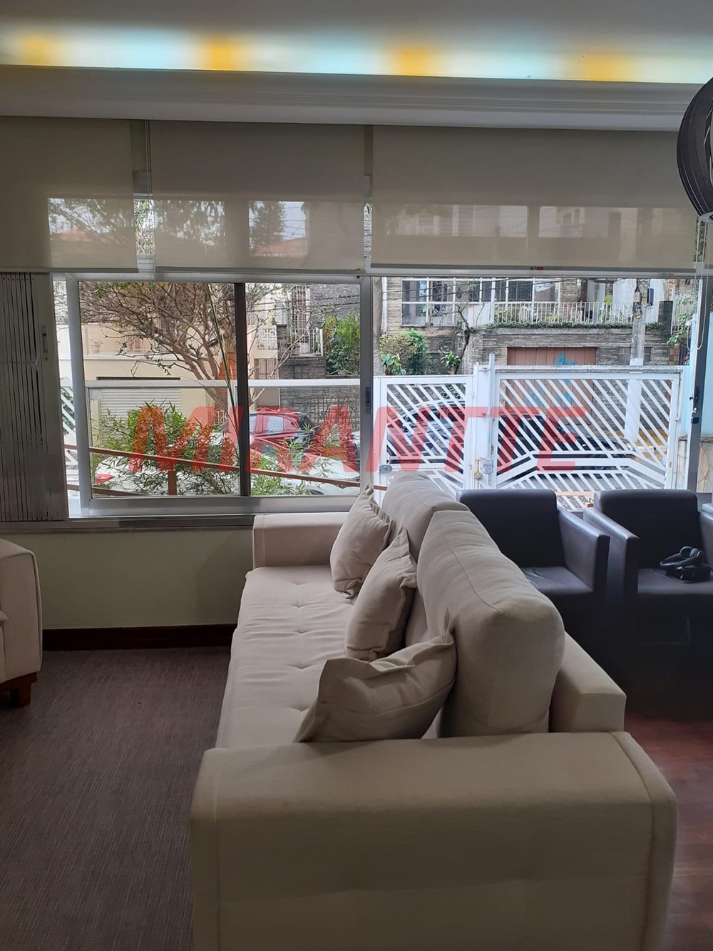 Sobrado de 296m² com 6 quartos em Jardim São Paulo