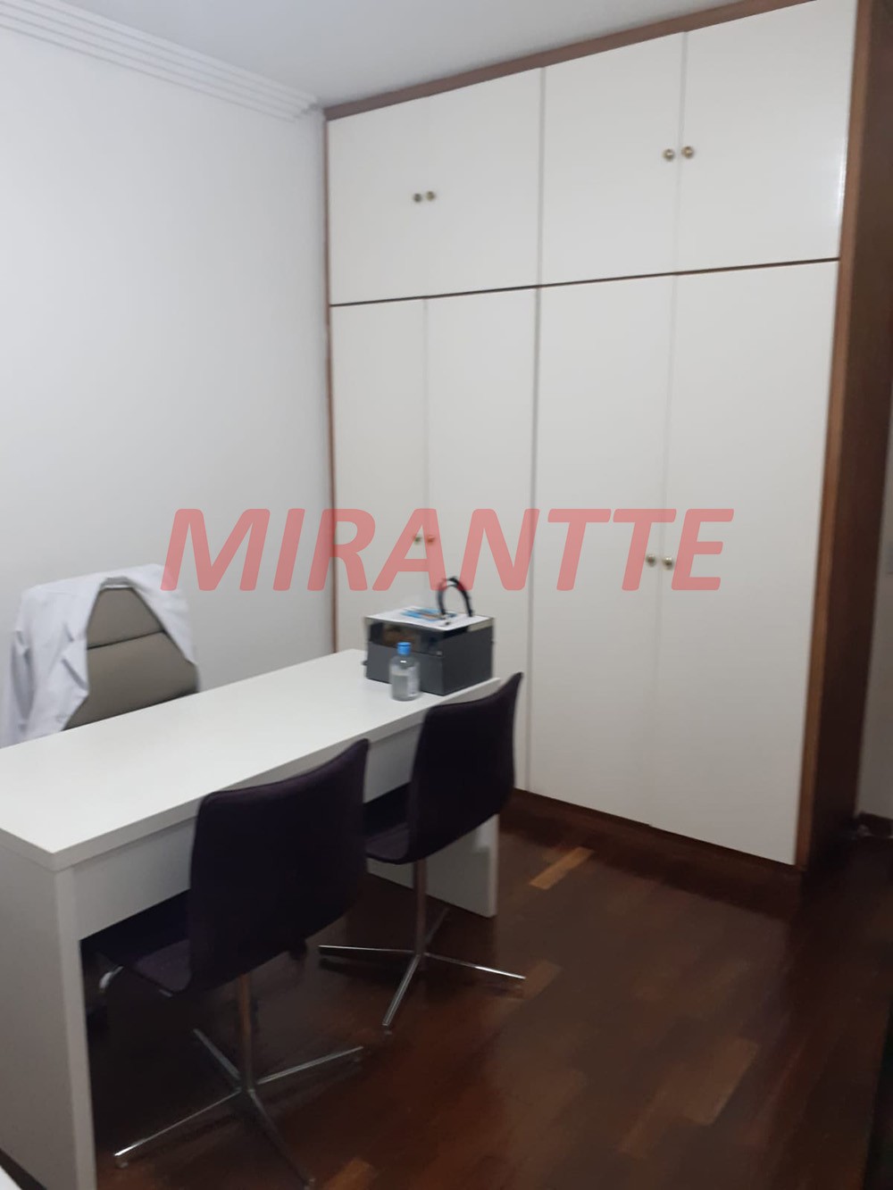 Sobrado de 296m² com 6 quartos em Jardim São Paulo