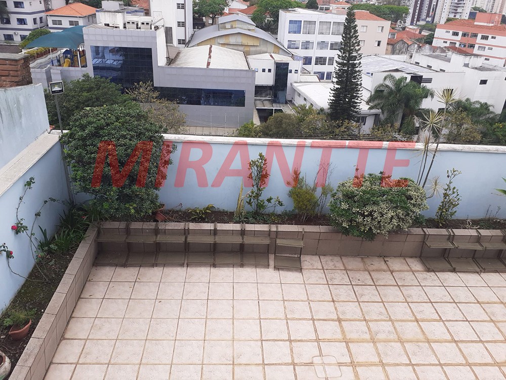 Sobrado de 296m² com 6 quartos em Jardim São Paulo