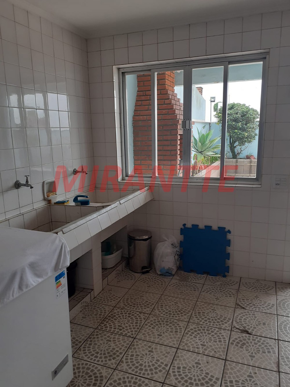 Sobrado de 296m² com 6 quartos em Jardim São Paulo