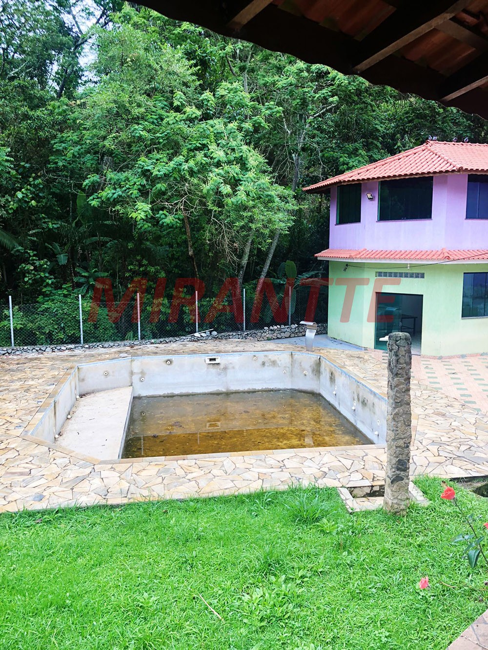 ChÁcara com 4 quartos em RIO ACIMA