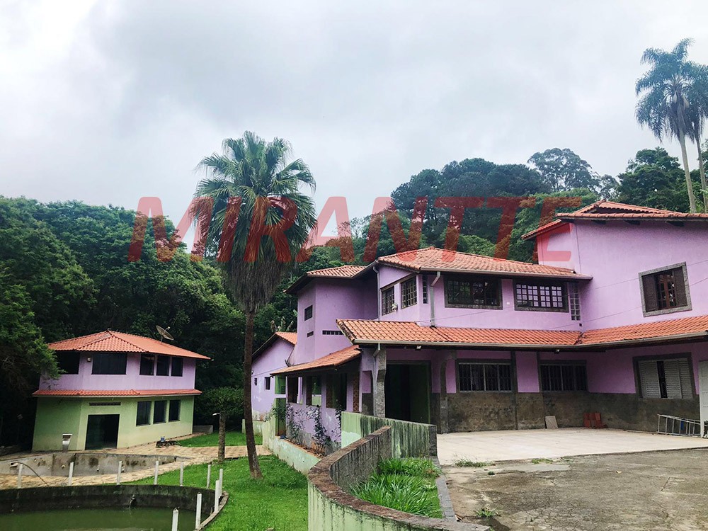 ChÁcara com 4 quartos em RIO ACIMA
