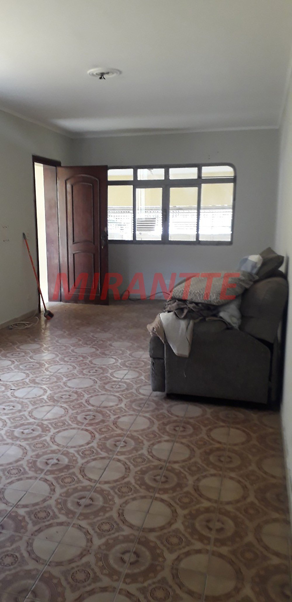 Sobrado de 200m² com 3 quartos em Vila Constança