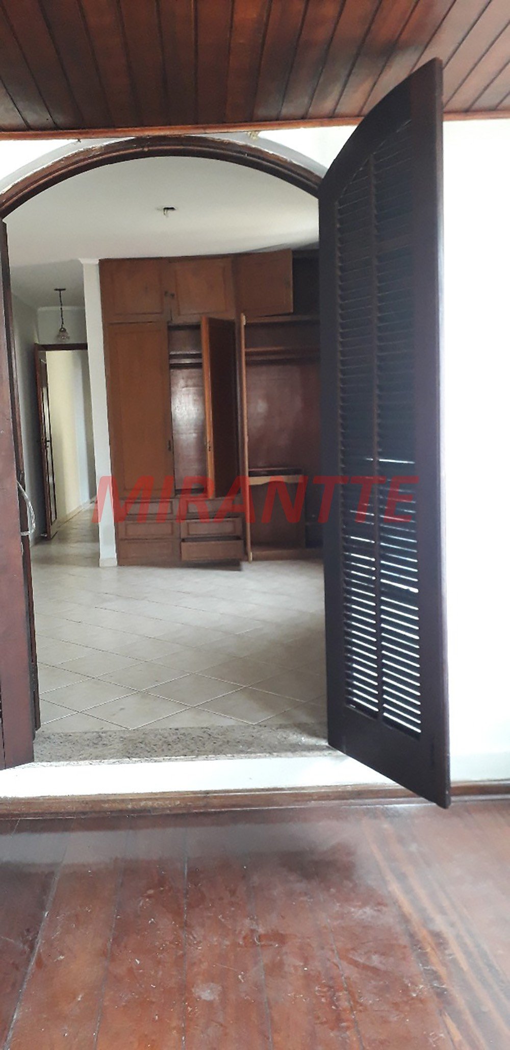 Sobrado de 200m² com 3 quartos em Vila Constança