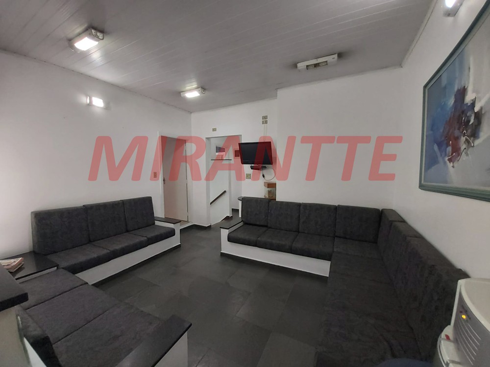 Sobrado de 94m² com 4 quartos em Santana
