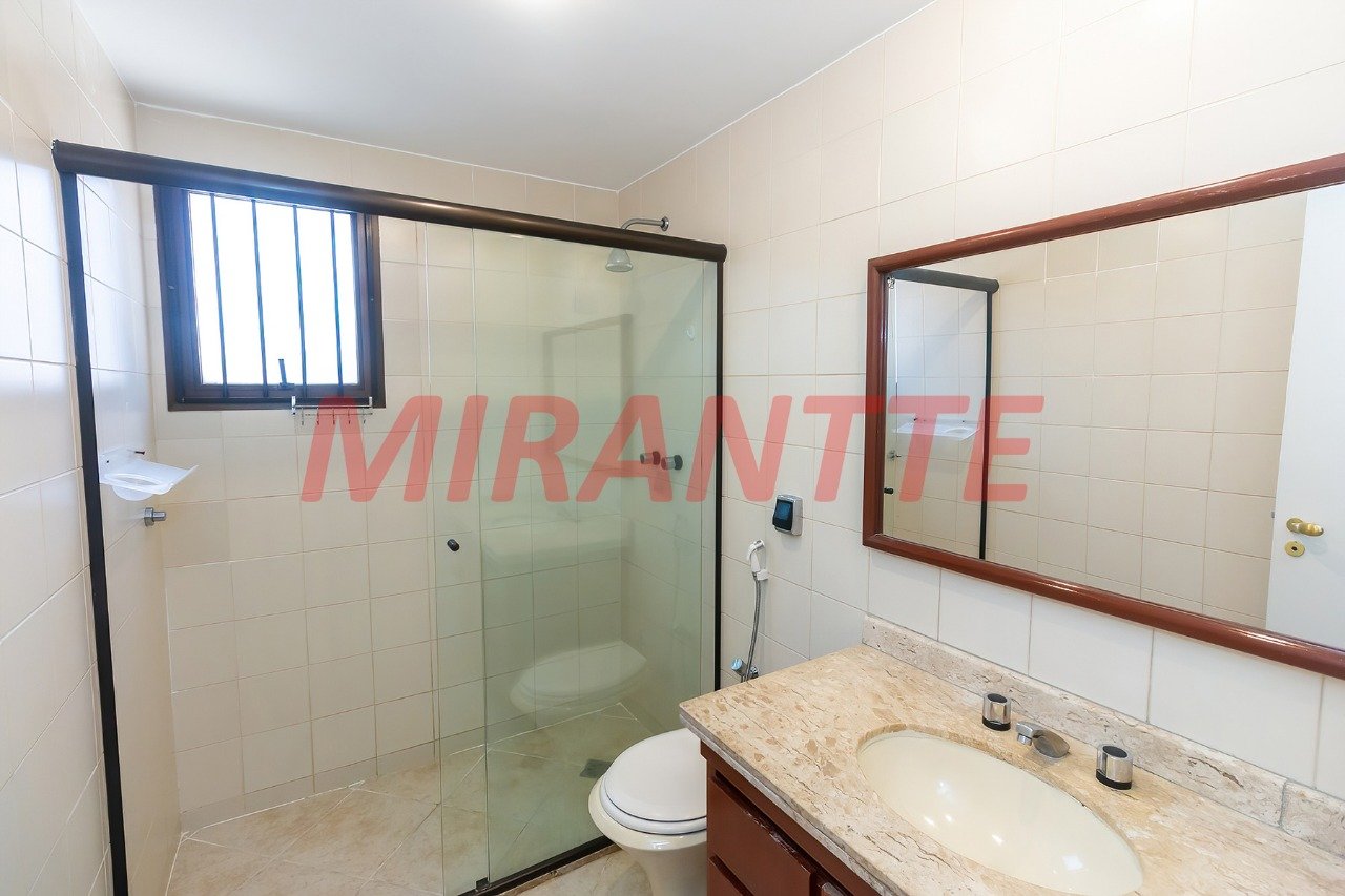 Apartamento de 140m² com 4 quartos em Moema