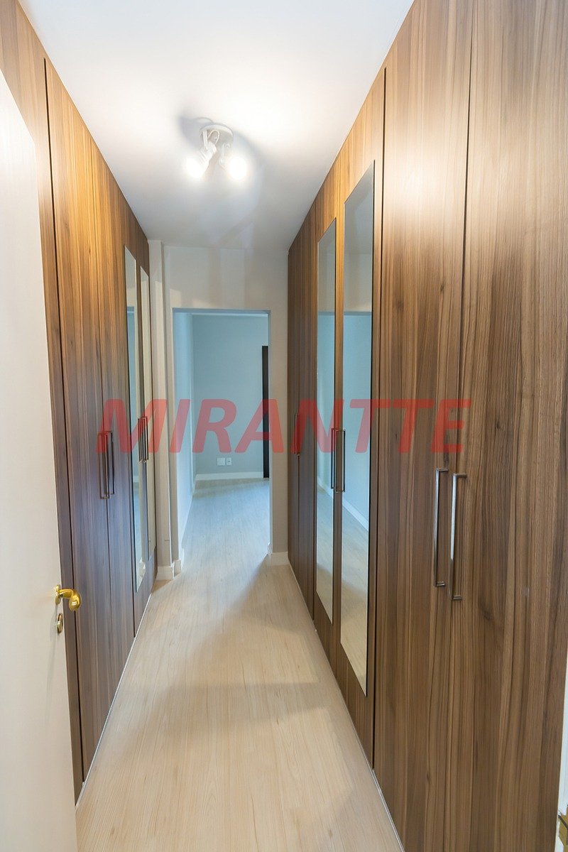 Apartamento de 140m² com 4 quartos em Moema