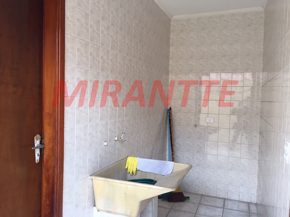 Sobrado de 155m² com 4 quartos em Imirim