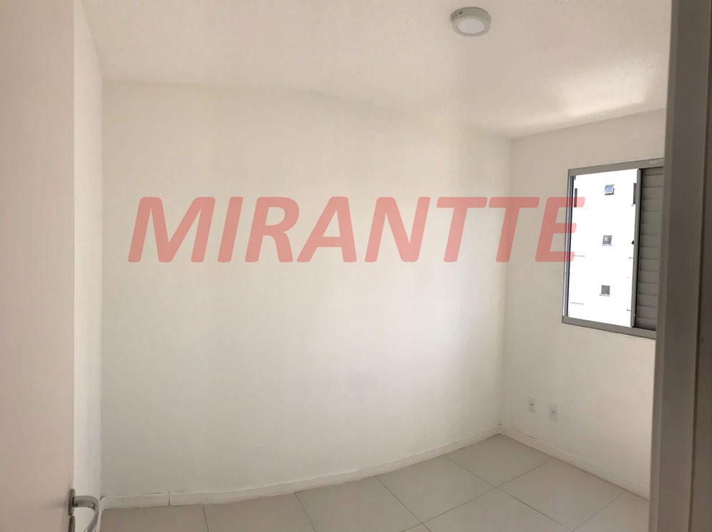 Apartamento de 43m² com 2 quartos em Jardim Ansalca