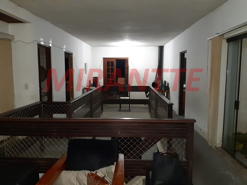 Sobrado de 230m² com 3 quartos em Corisco