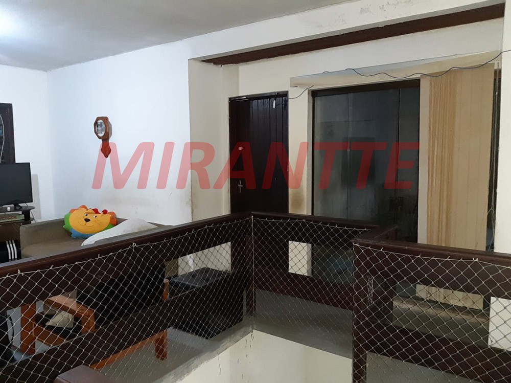 Sobrado de 230m² com 3 quartos em Corisco
