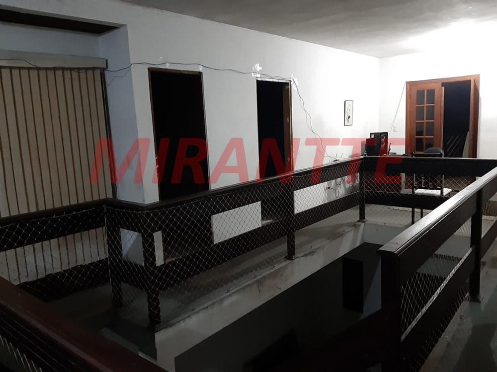 Sobrado de 230m² com 3 quartos em Corisco
