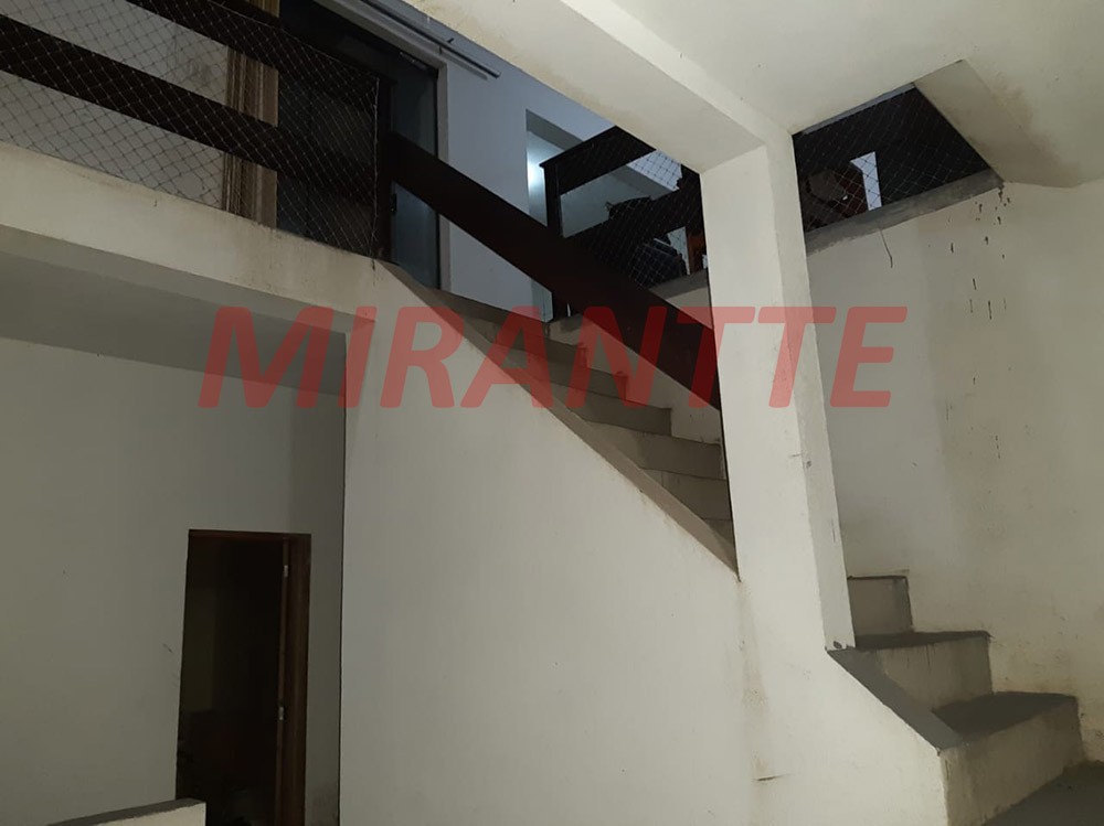 Sobrado de 230m² com 3 quartos em Corisco