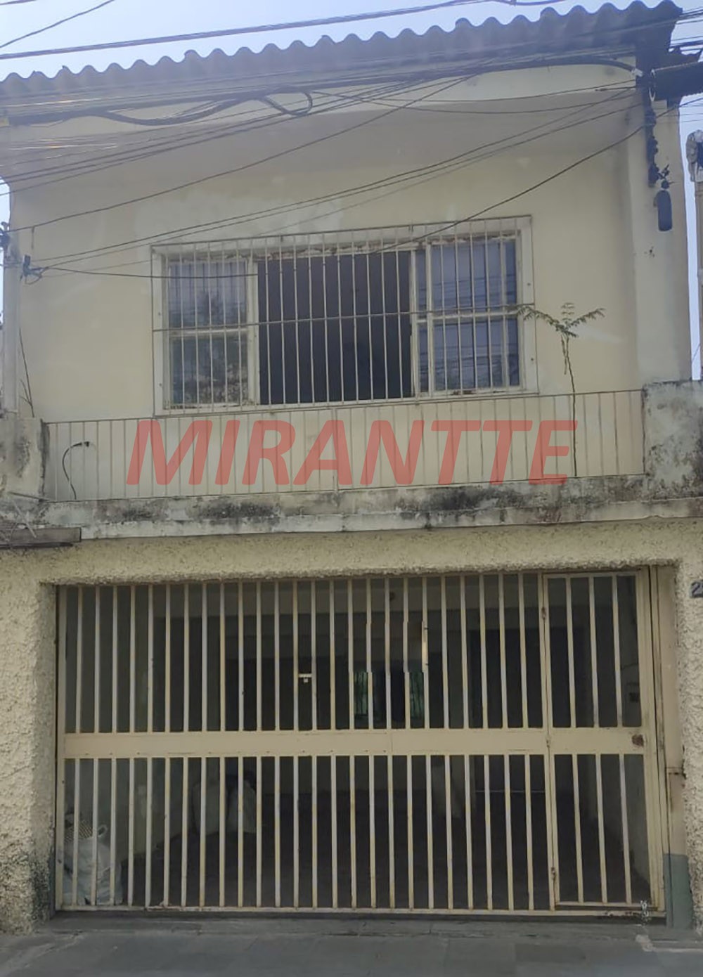 Sobrado de 300m² com 2 quartos em Jaçana