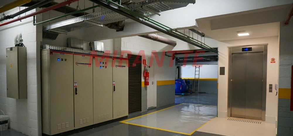 Apartamento de 310m² com 5 quartos em Higienópolis