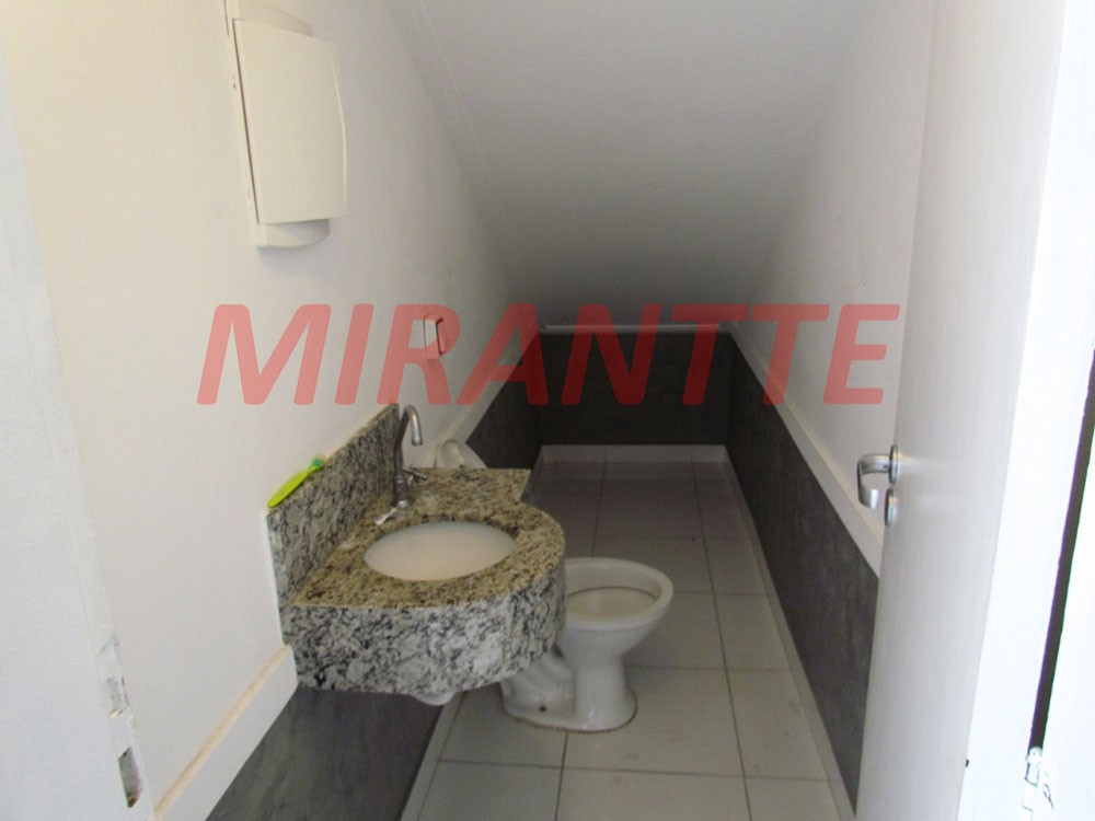 Sobrado de 300m² com 3 quartos em Vila Moreira