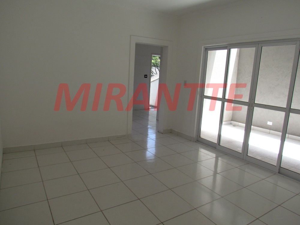 Sobrado de 300m² com 3 quartos em Vila Moreira