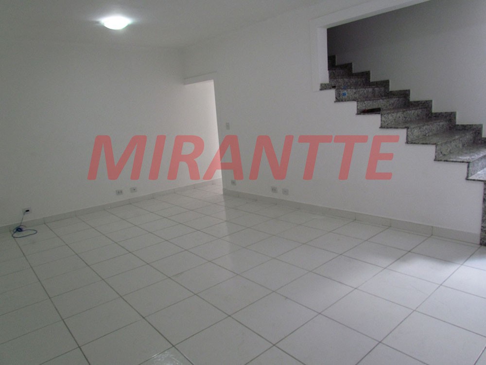 Sobrado de 300m² com 3 quartos em Vila Moreira