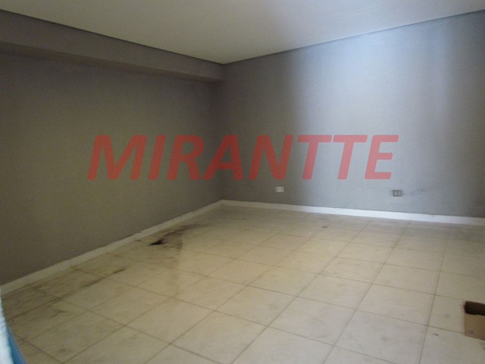 Sobrado de 300m² com 3 quartos em Vila Moreira